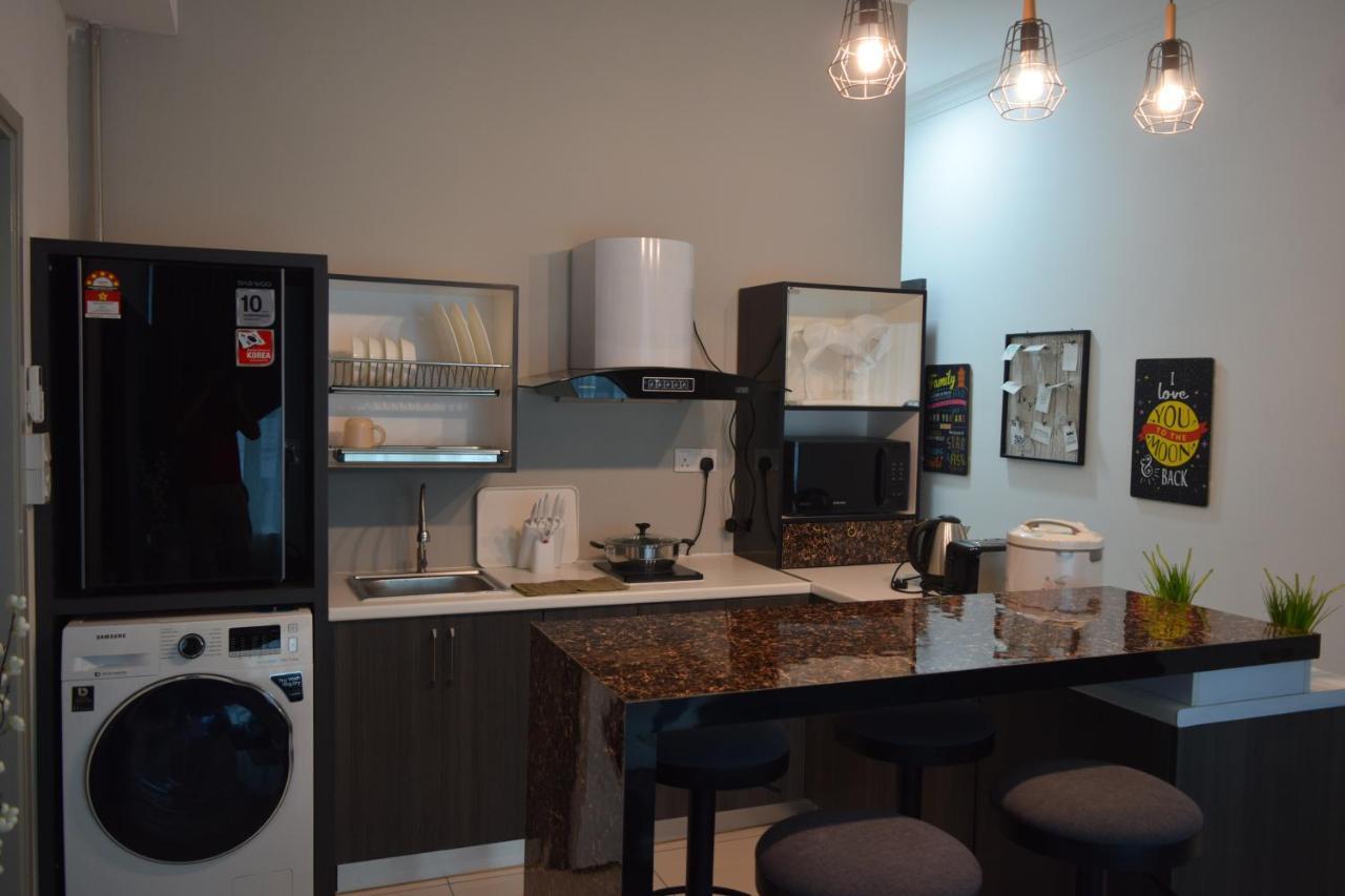 Sutera Avenue Apartment