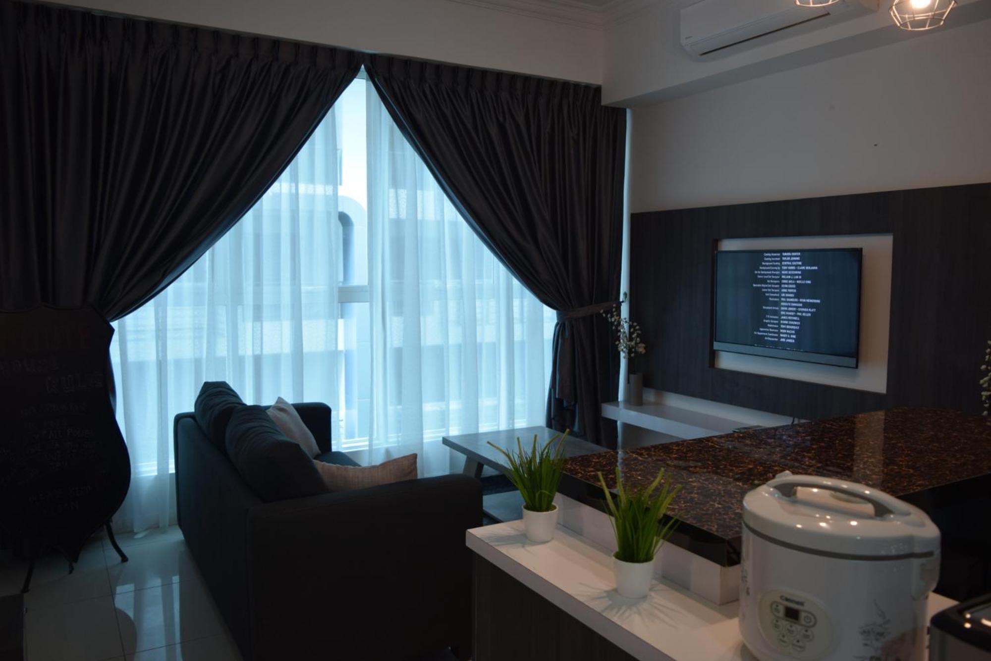 Sutera Avenue *